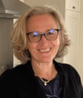 Naomi Yandell